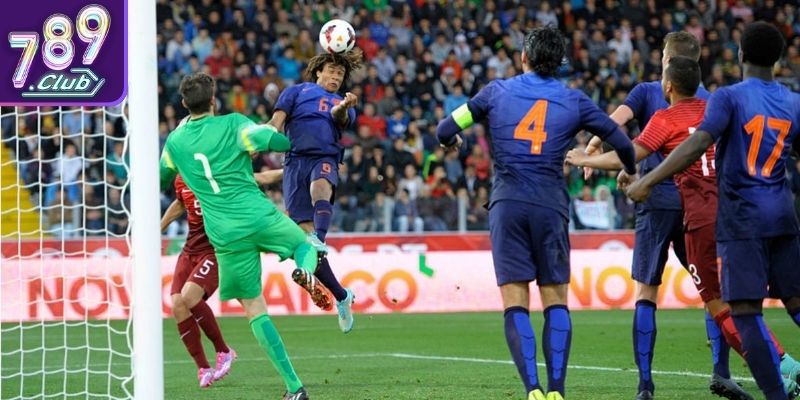 Soi form trong hiệp 1 để chọn kèo cả trận